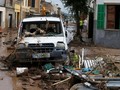 FOTO: Banjir Sapu Spanyol, Mobil Hanyut, 10 Tewas