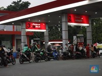 Tahun Depan BBM Pasti Naik, Siapapun Presidennya
