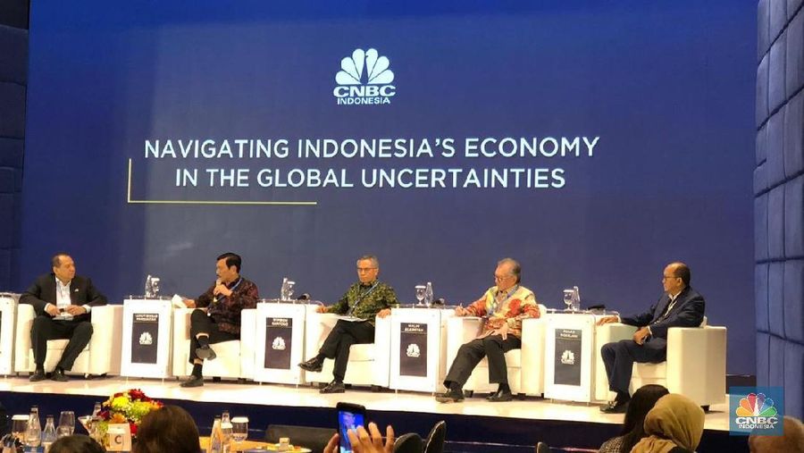 Menteri Koordinator Bidang Maritim Luhut Binsar Pandjaitan menegaskan perekonomian Indonesia saat ini baik-baik saja.