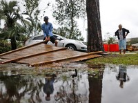 Badai Michael Terjang Florida, Paksa 370 Ribu Warga Mengungsi