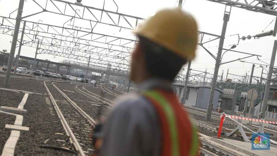 PT MRT Jakarta mengajukan tarif awal sebesar Rp 8.500 per 10 km ke Pemprov DKI Jakarta.