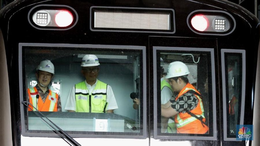 PT MRT Jakarta mengajukan tarif awal sebesar Rp 8.500 per 10 km ke Pemprov DKI Jakarta.