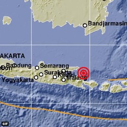 Gempa di Situbondo, Rumah Rusak & 3 Orang Tewas
