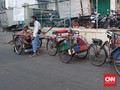 Restu Anies dan Bahagia Sederhana ala Tukang Becak Teluk Gong