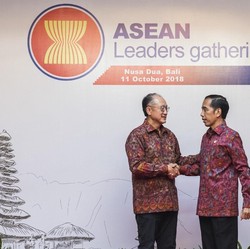 Jokowi Disanjung Setinggi Langit oleh Eks Bos Bank Dunia