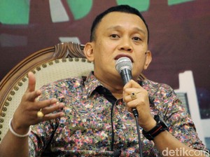 Klarifikasi Politikus PKB Terseret Tuduhan Arahkan Gibran di Debat