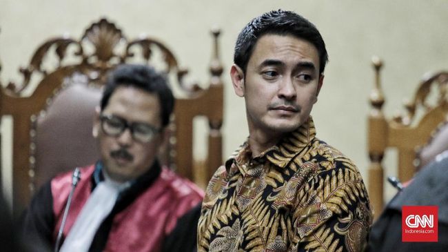 Ayah Meninggal, Zumi Zola Diizinkan Keluar Rutan KPK