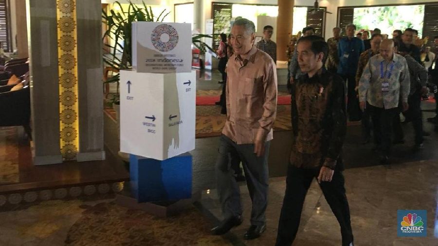 Presiden Joko Widodo dan PM Singapura Lee Hsien Loong bertemu hari ini di Bali.