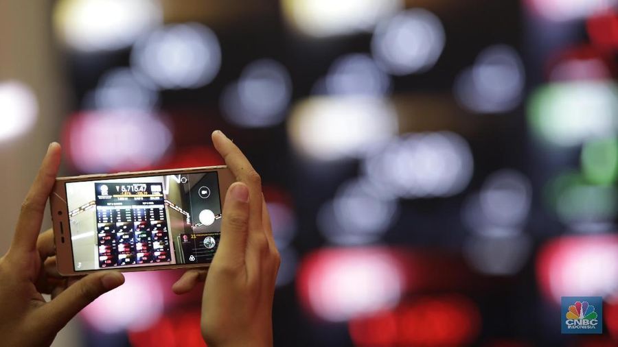Saham perseroan meningkat 48,94% ke level Rp 560 per saham dari harga penawaran saham perdananya senilai Rp 376/saham.