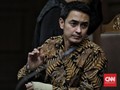 Berurai Air Mata, Zumi Klaim Beri Uang karena Diminta DPRD