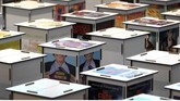 Sejak 1976, acara pesta bagi pencinta buku ini menunjuk sebuah negara setiap tahunnya untuk menjadi tamu kehormatan dan memiliki peluang memamerkan kebudayaannya di Frankfurt Book Fair. (Daniel ROLAND / AFP)
