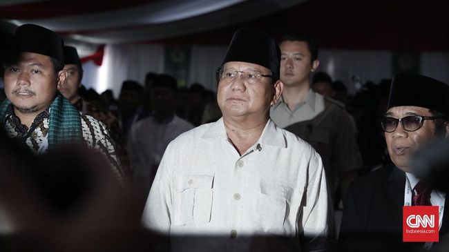 Prabowo Safari ke Pesantren di Jateng, Ma'ruf ke Jatim