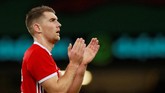 Adapun gol hiburan tuan rumah dicetak Sam Vokes di pengujung laga. (REUTERS/Andrew Couldridge)