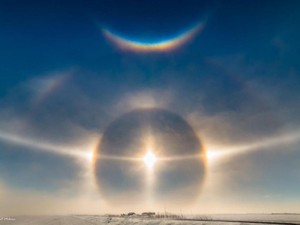 Fenomena Langka Sun Dog, Matahari Kembar yang Keindahannya Menakjubkan