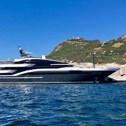 Pandemi Gak Bikin Miskin, Ramai Orang Kaya Borong Superyacht