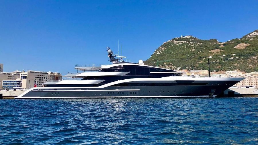 Yacht Dar (foto: Nicholas Canepa)