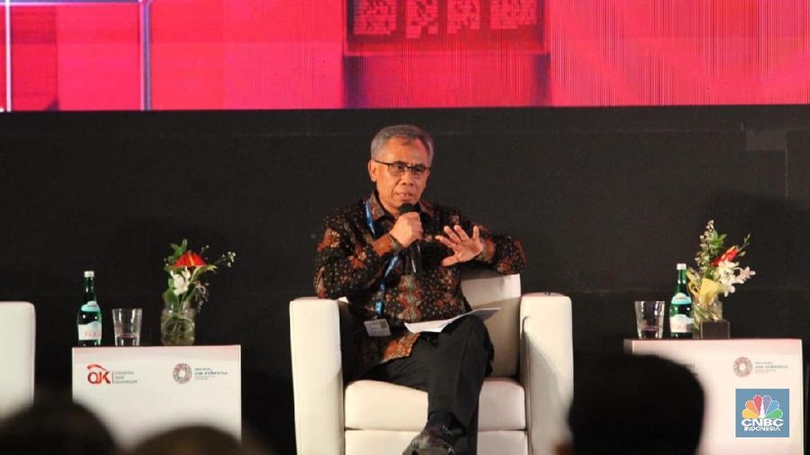 Otoritas Jasa Keuangan (OJK) sudah menyiapkan amunisi guna menghadapi tantangan di 2019.
