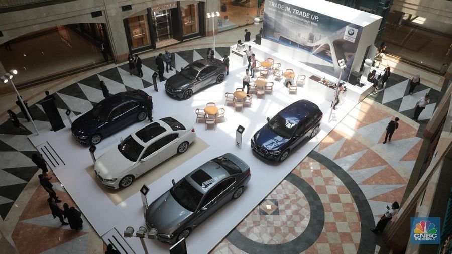 Kendaraan lama yang ingin ditukar dengan mobil BMW seri terbaru minimal pemakaian hanya lima tahun.
