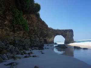 Daya Tarik hingga Rute Menuju Pantai Mbawana di Sumba Barat Daya