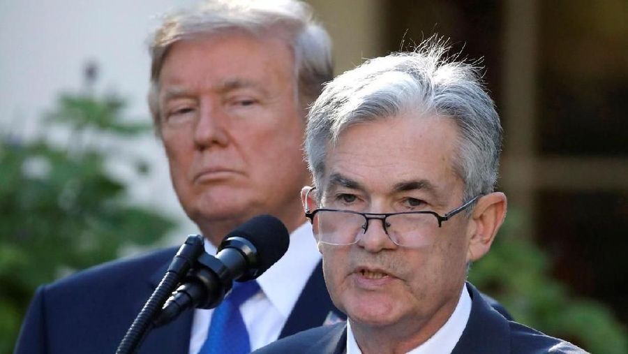 Presiden AS Donald Trump mengatakan dirinya tidak senang dengan keputusannya menunjuk Jerome Powell mengepalai bank sentral Federal Reserve.