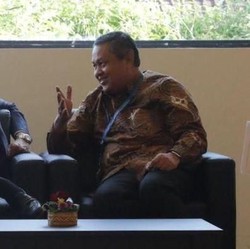 Pemegang Dolar Bersiap! Fed & BI Diramal Pangkas Suku Bunga Lagi Tahun