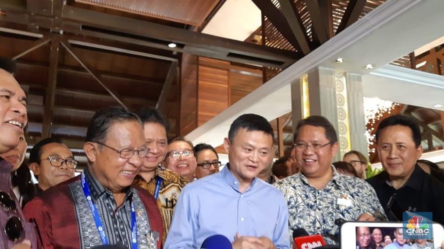 Singles Day adalah hari belanja online yang memang dipromosikan Alibaba setiap tahunnya.
