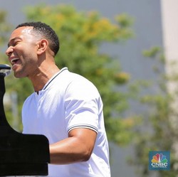 Mantap! John Legend Bakal Manggung di Side Event G20 Bali