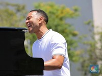 Mantap! John Legend Bakal Manggung di Side Event G20 Bali