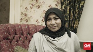 Kebaikan Nike Ardilla di Balik Karier Melly Goeslaw