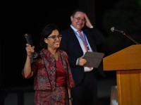 Upah Minimum Provinsi Naik 8%, Sri Mulyani Ungkap 2 Isu