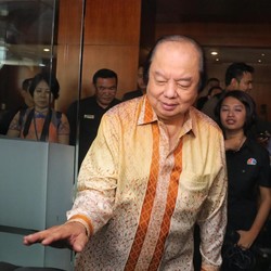 Dato Sri Tahir Batal Beli Saham 2 Perusahaan Bentjok