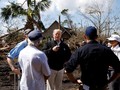 Kunjungi Lokasi Badai Michael, Trump Ragukan Perubahan Iklim