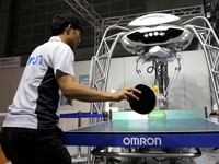 Mengintip Aksi Robot Canggih di World Robot Summit 2018