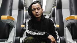 Tuan Tigabelas Sebar Lebih Banyak Kebahagiaan dalam 'Westwew'
