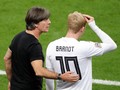 Joachim Loew Terancam Dipecat Usai Kalah dari Prancis