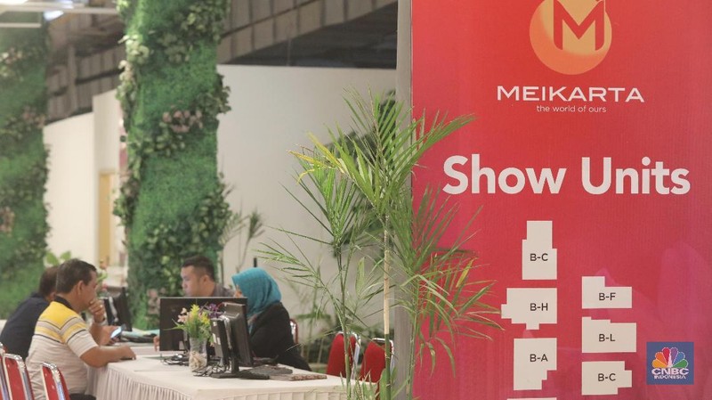 Meski tersandung masalah perizinan proyek pembangunan oleh KPK, penjualan unit apartemen masih terus berjalan.