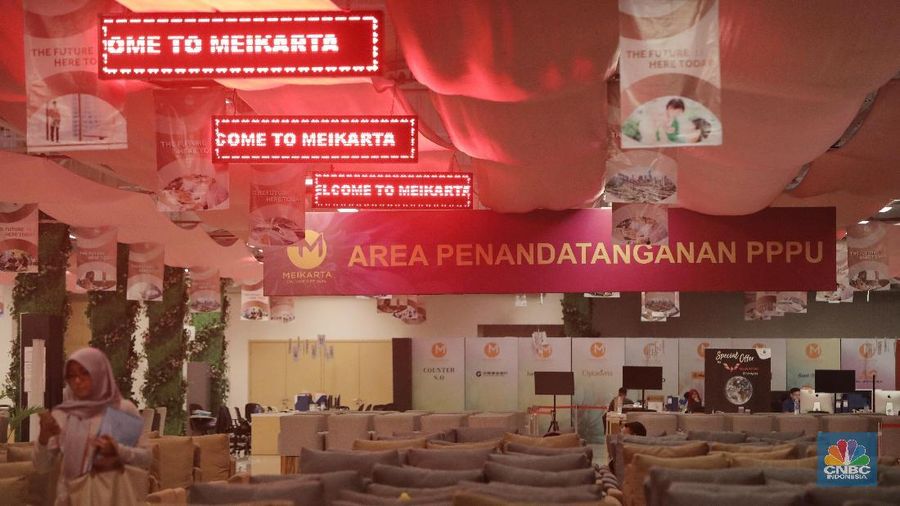 Meski tersandung masalah perizinan proyek pembangunan oleh KPK, penjualan unit apartemen masih terus berjalan.