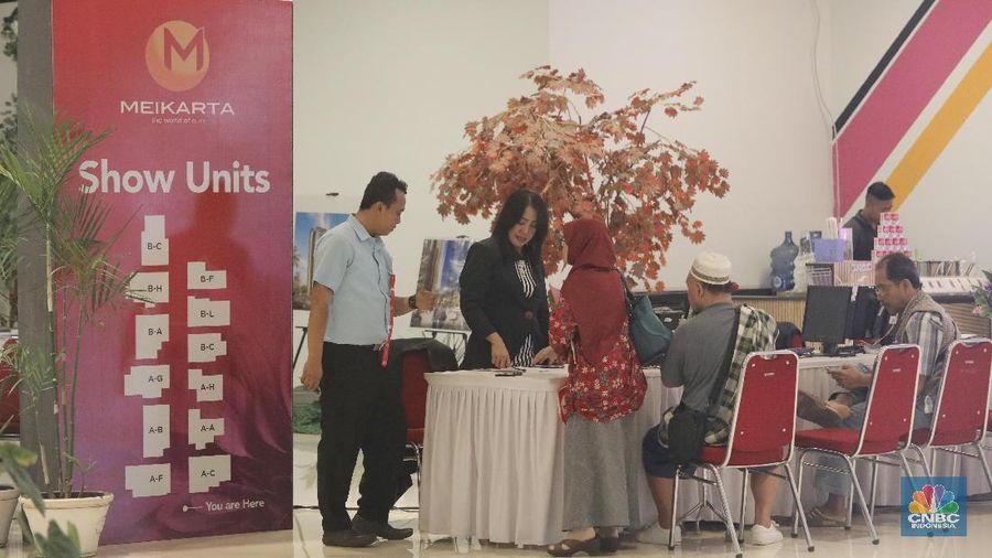Meski tersandung masalah perizinan proyek pembangunan oleh KPK, penjualan unit apartemen masih terus berjalan.