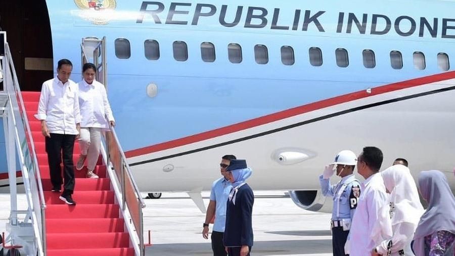 Pemerintah juga harus membangun kembali sejumlah fasilitas umum yang mengalami kerusakan.