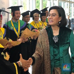 Oleh-oleh Sri Mulyani Dari Negaranya Lionel Messi