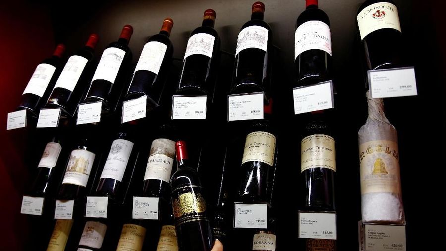 Grand crue Bordeaux wines are seen on display at Moevenpick Weinkeller wine shop in Berlin, Germany, October 15, 2018.   REUTERS/Fabrizio Bensch