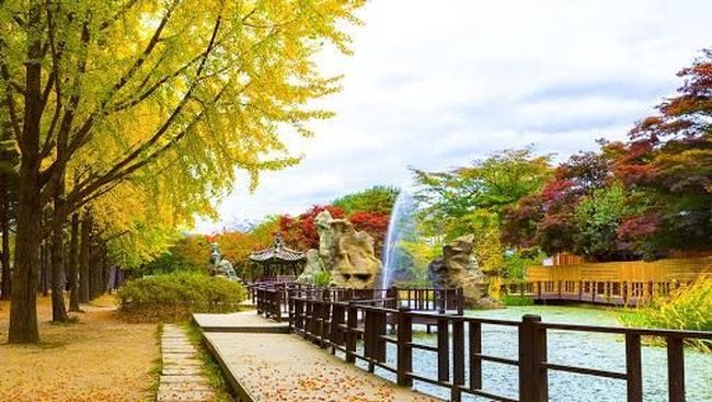 5 Tempat yang Wajib Dikunjungi Jika Liburan ke Korea Selatan