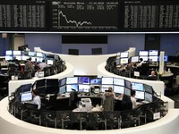 Bursa Eropa Menguat di Sesi Awal Ikuti Tren di Asia & AS