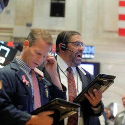 Wall Street Babak Belur, tapi Broker Tetap Bullish di 2019