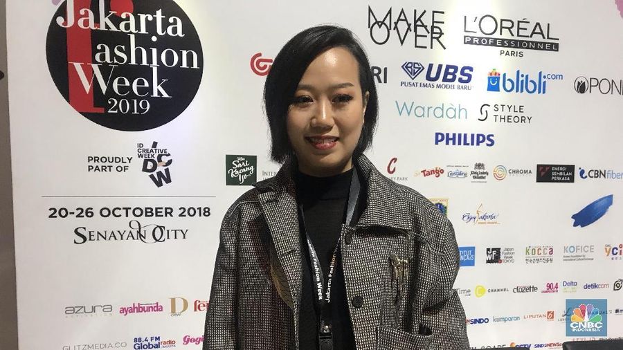 Designer lokal ini gandeng kaum difabel untuk hasilkan karya karyanya 