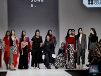 Saat Putri Jokowi dan Istri Sandi Uno Sambangi JFW 2019