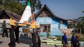 Doa mereka panjatkan sebagai ungkapan terima kasih kepada leluhur dan syukur kepada Tuhan Yang Maha Esa atas limpahan rezeki dan perlindungan yang diberikan kepada seluruh warga kampung Ngelurah.
