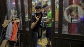 Kota Damaskus dikuasai oleh pemerintah selama peperangan, sehingga kerusakan di kota ini lebih sedikit dari daerah yang dikuasai oposisi. (REUTERS/Marko Djurica)