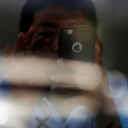 Duh, Reli Wall Street Terancam Lesunya Kinerja Apple