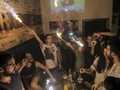 Bersolek Menyambut Natal, Warga Nikmati Damaskus Tanpa Mortir